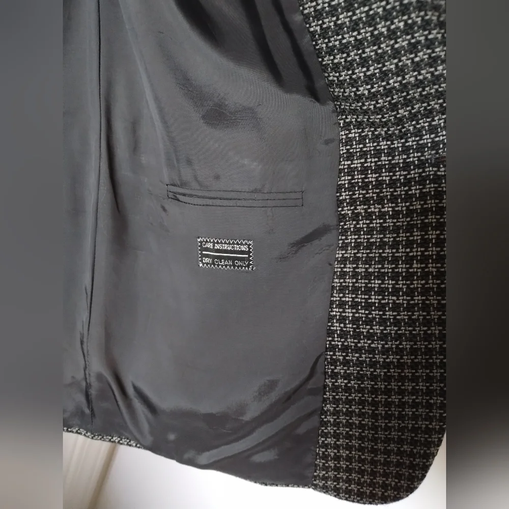 Mani By Giorgio Armani Vintage 2 Button Blazer Like New Size 44